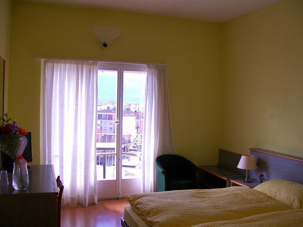 Muralto Hotel Garni Montaldi מראה חיצוני תמונה